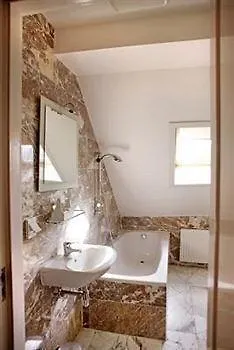 Bigarre City Apartments Apartment